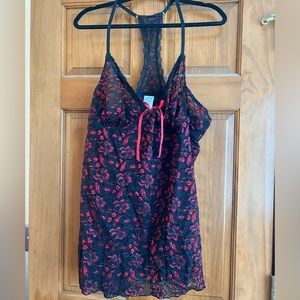 Black/Red Apt 9 size 3x lace nightgown